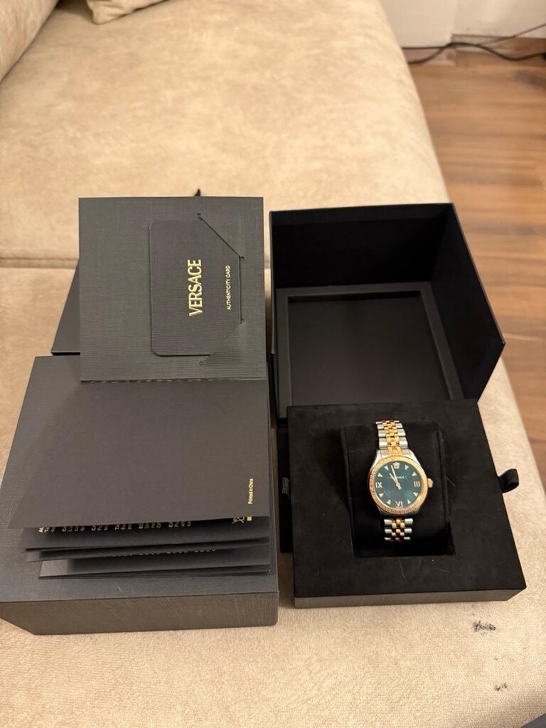 Versace Vrscve2s00422 kadın kol saati Orjinal - 3