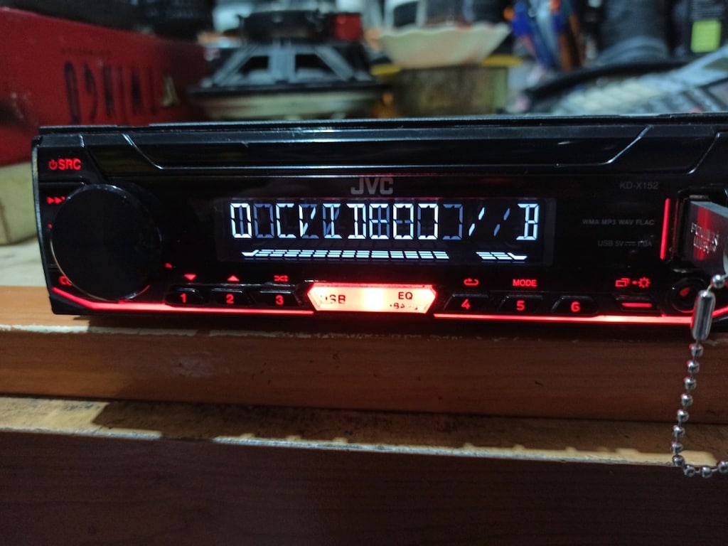 JVC KD-X152 Oto Teybi USB AUX RADYO tek anfi çıkışli oto teyp sorunsuz - 8