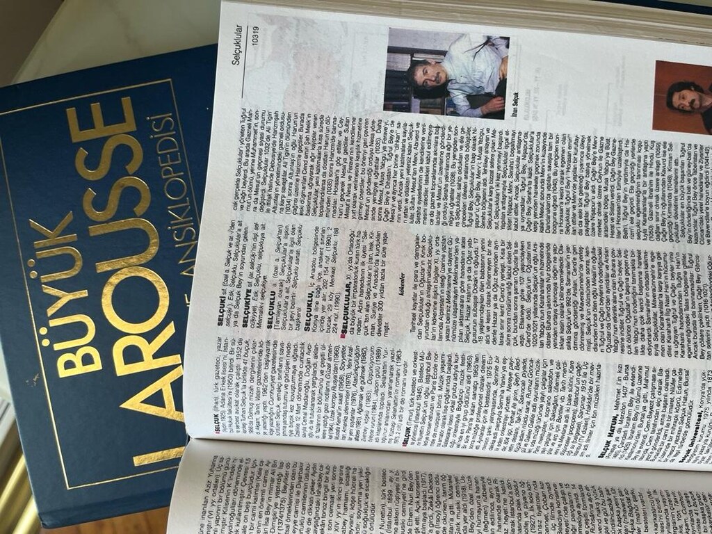 Ansiklopedi Büyük Larousse - 9