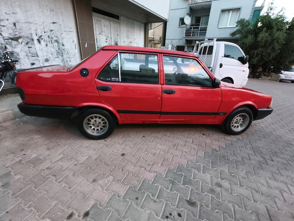 Kırmızı Tofaş Araba - 5