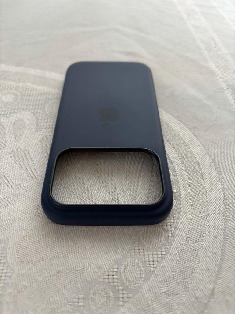 iphone 17 pro silikon kılıf - 3