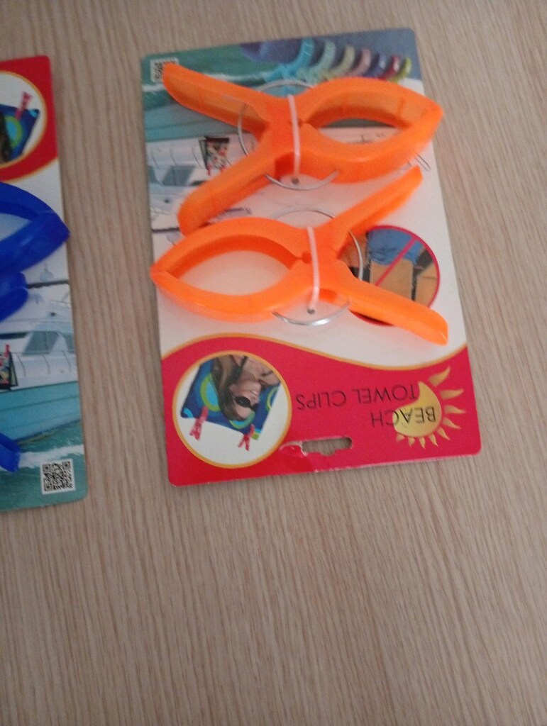 2 paket (4 adet) büyük boy plaj havlu mandalı - 3