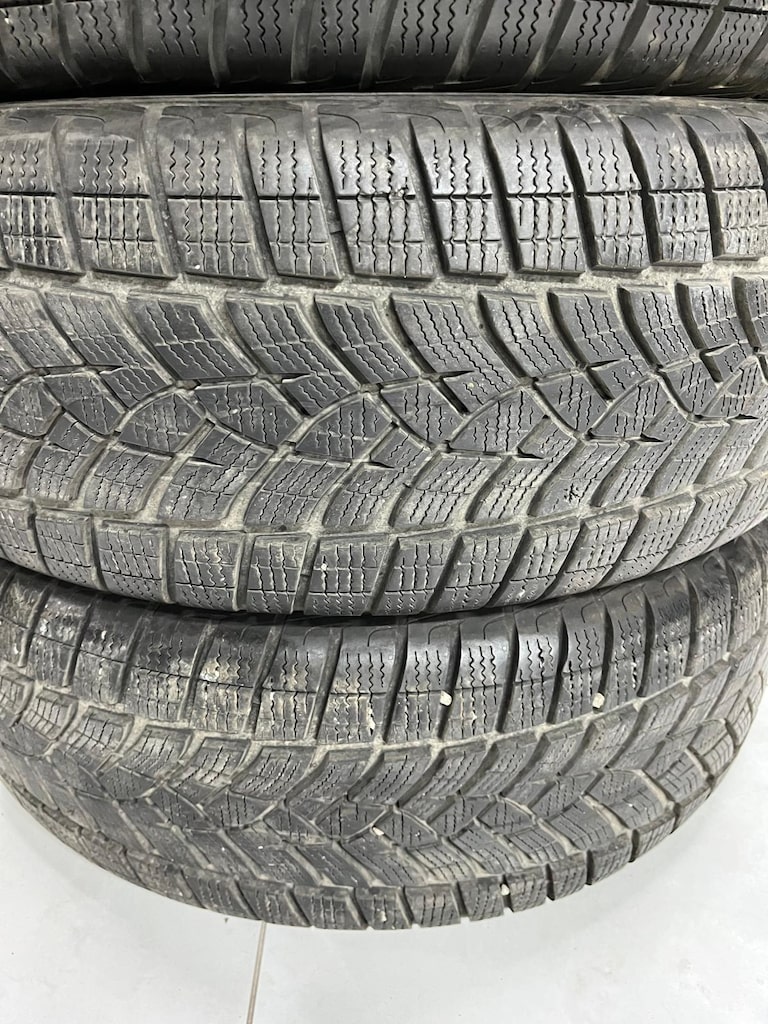235 55 R18 GOODYEAR | 1. SINIF TEMİZ TAKIM KIŞLIK - 2