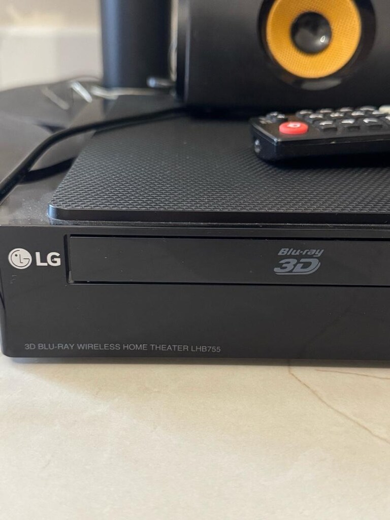 LG LHB755 5.1 3D Blu-ray 1200W Wireless Ev Sinema Sistemi - 3