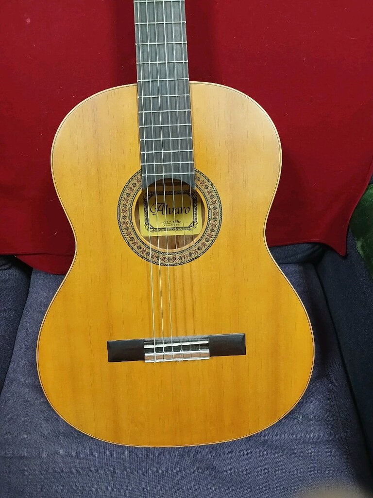 Sıfır ALVARO 40 İspanyol yapımı Klasik Gitar - 3