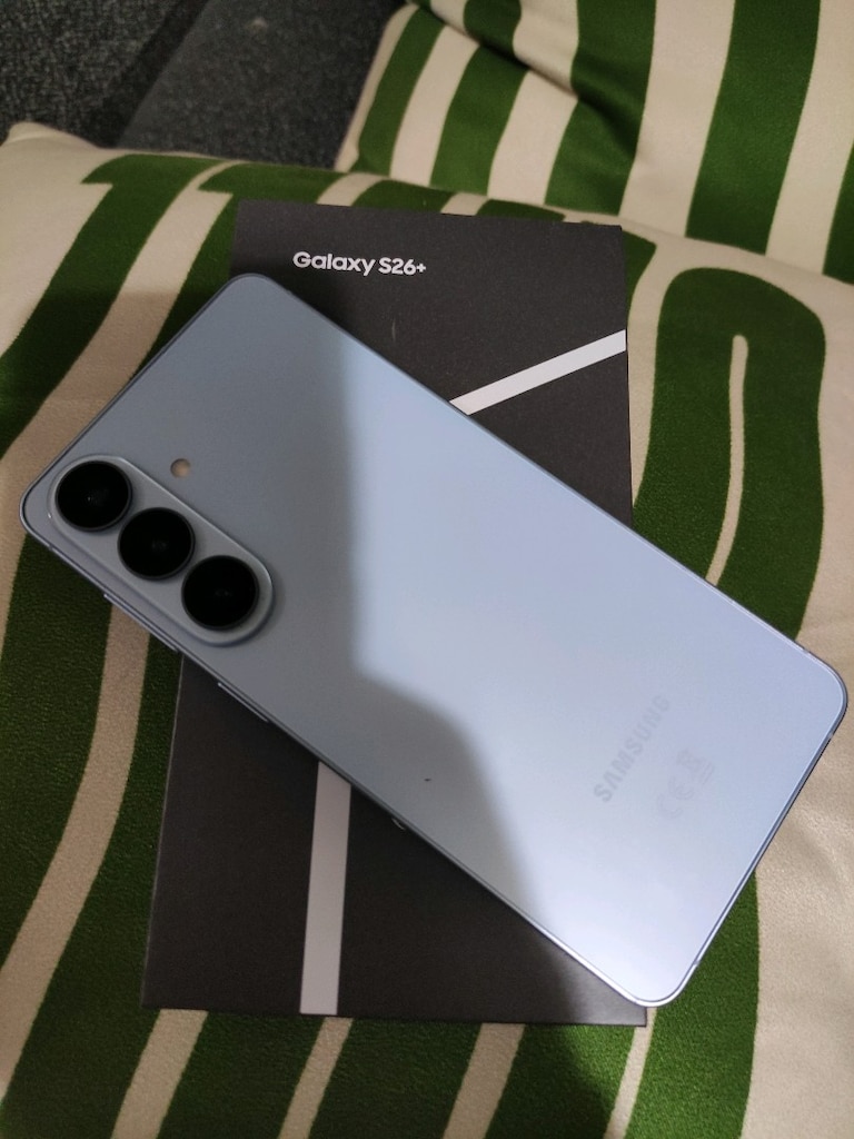 Samsung S26 plus 256 gb - 4