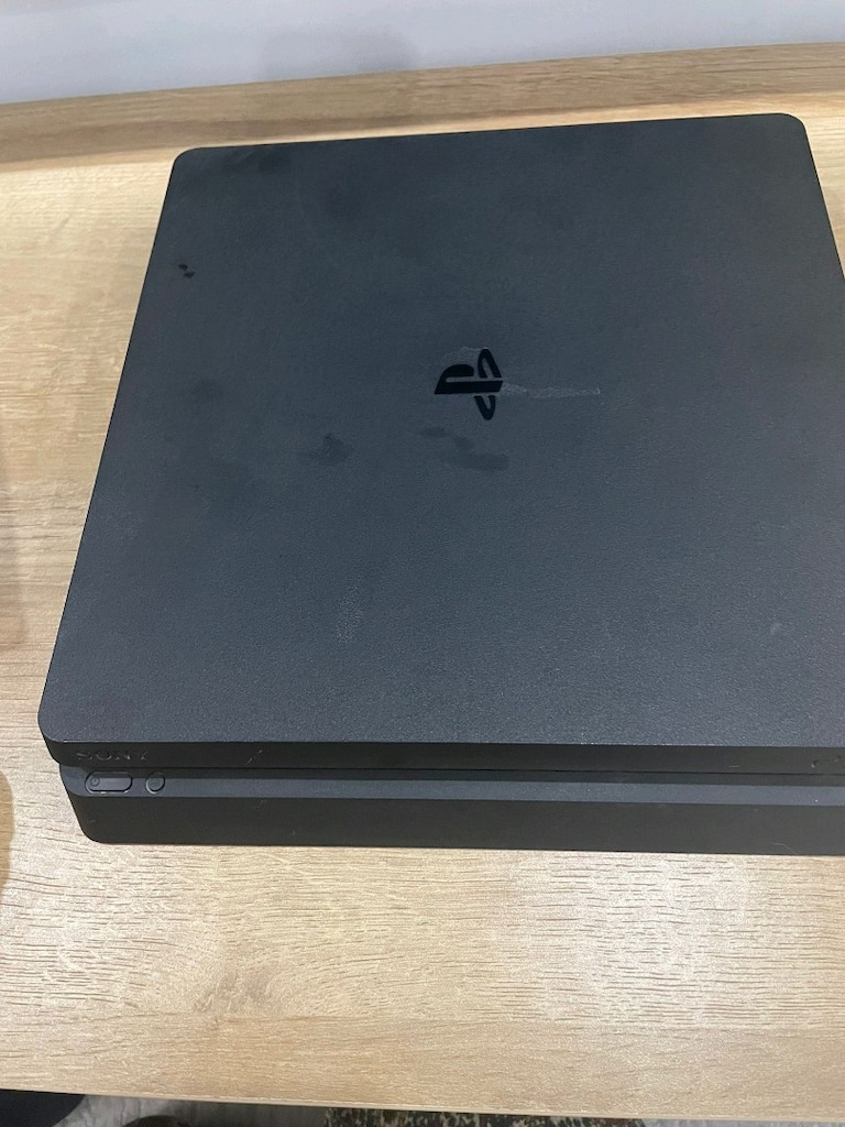 Ps 4 Slim Kasa - 4