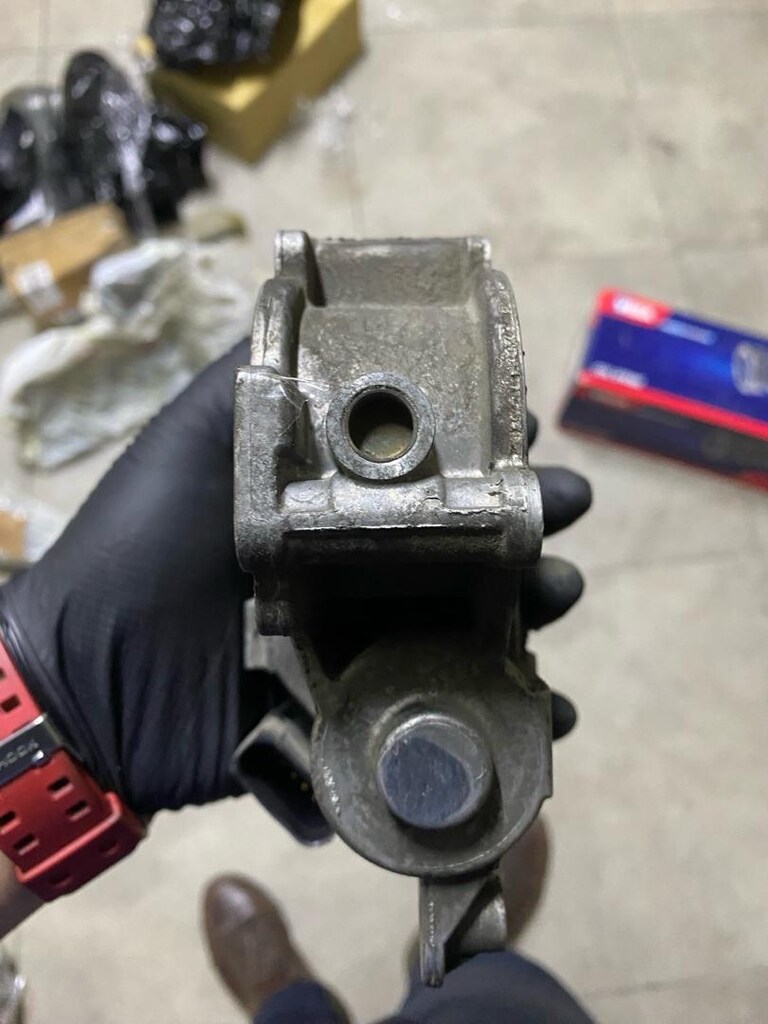 04B128063K 1.4 TDİ GAZ KELEBEĞİ - 4