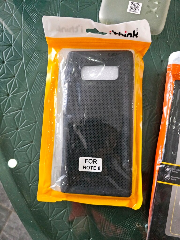 çeşitli telefon kılıfları - 5