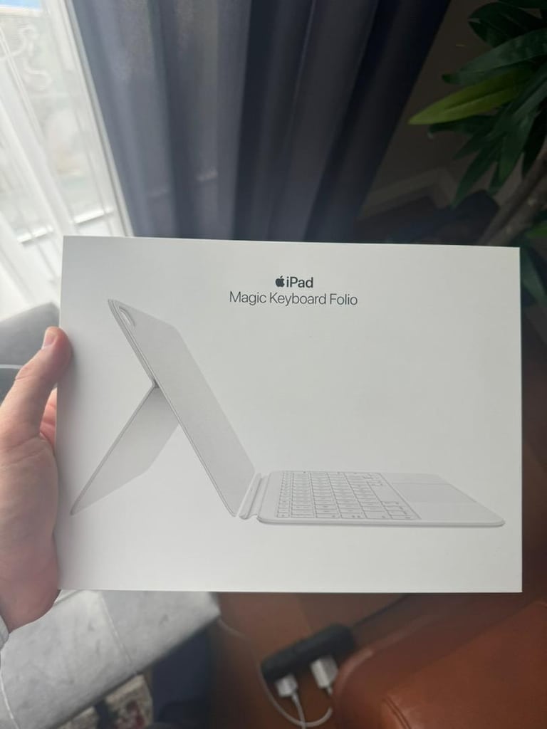 Apple iPad Magic Keyboard 10th Generation