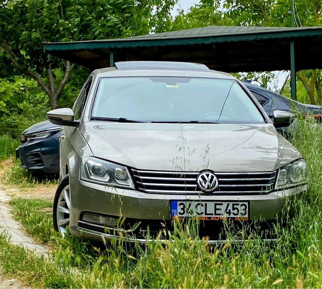 2013 Passat 2.0 TDİ Oto. DSG Highline 140 HP K.Isıtma Sunroof - 4