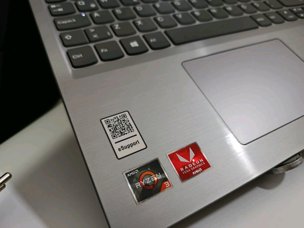 LENOVO RYZEN 3 İŞLEMCİLİ SAĞLIK TERTEMİZ LAPTOP - 3