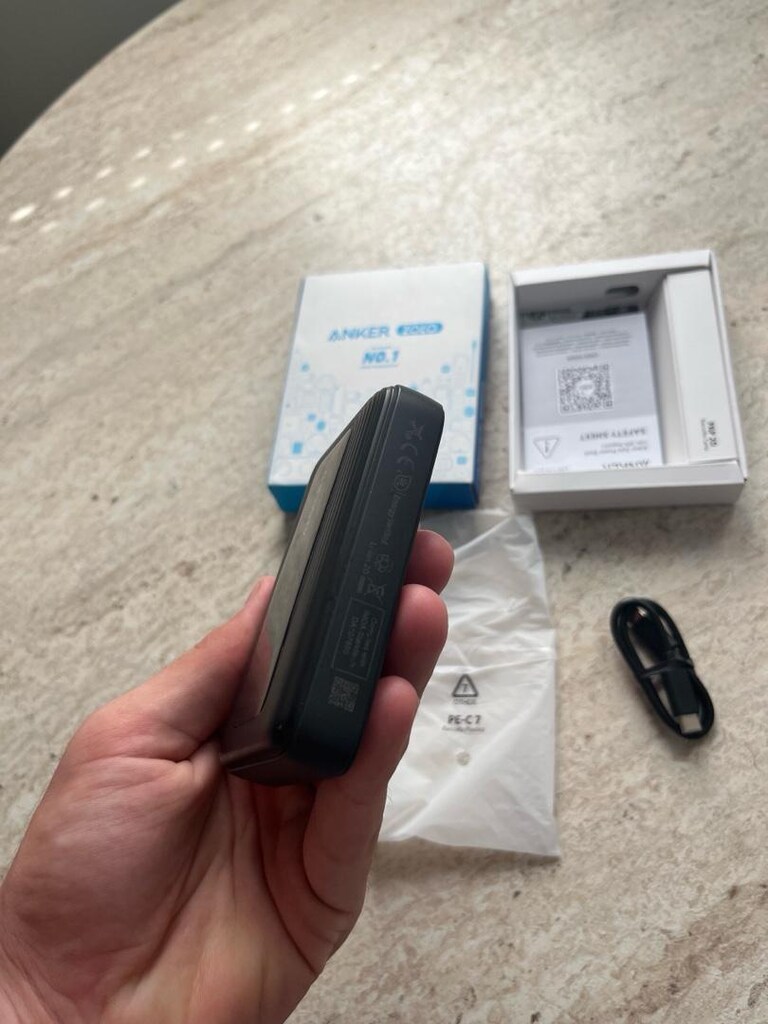 Anker Zolo Powerbank (10.000 mAh 30w Manyetik) - Siyah - 8