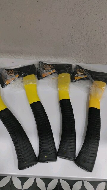 Kamp Baltası Fiber saplı Balta