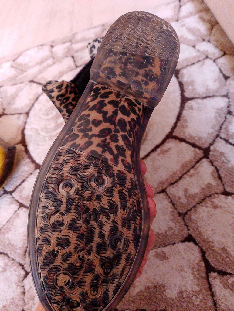 leopar bot - 2