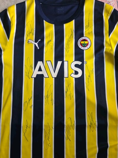 orjinal imzalı forma