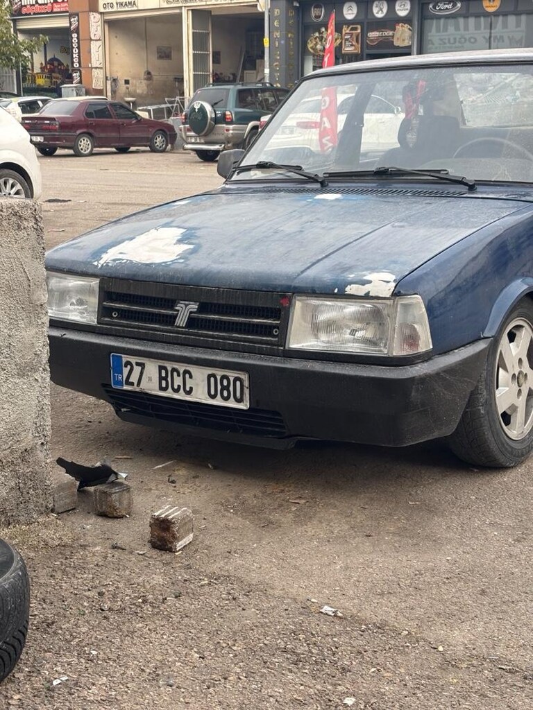 90 model Şahin kap döşemeleri sıfır motoru güzeldir - 3