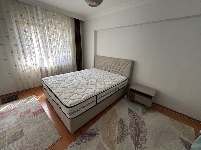 Çift kişilik baza başlık ve komidin