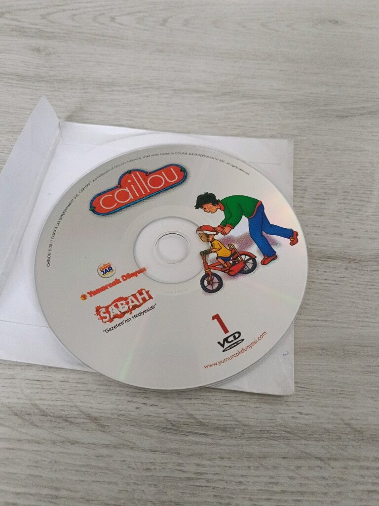 caillou cd - 2