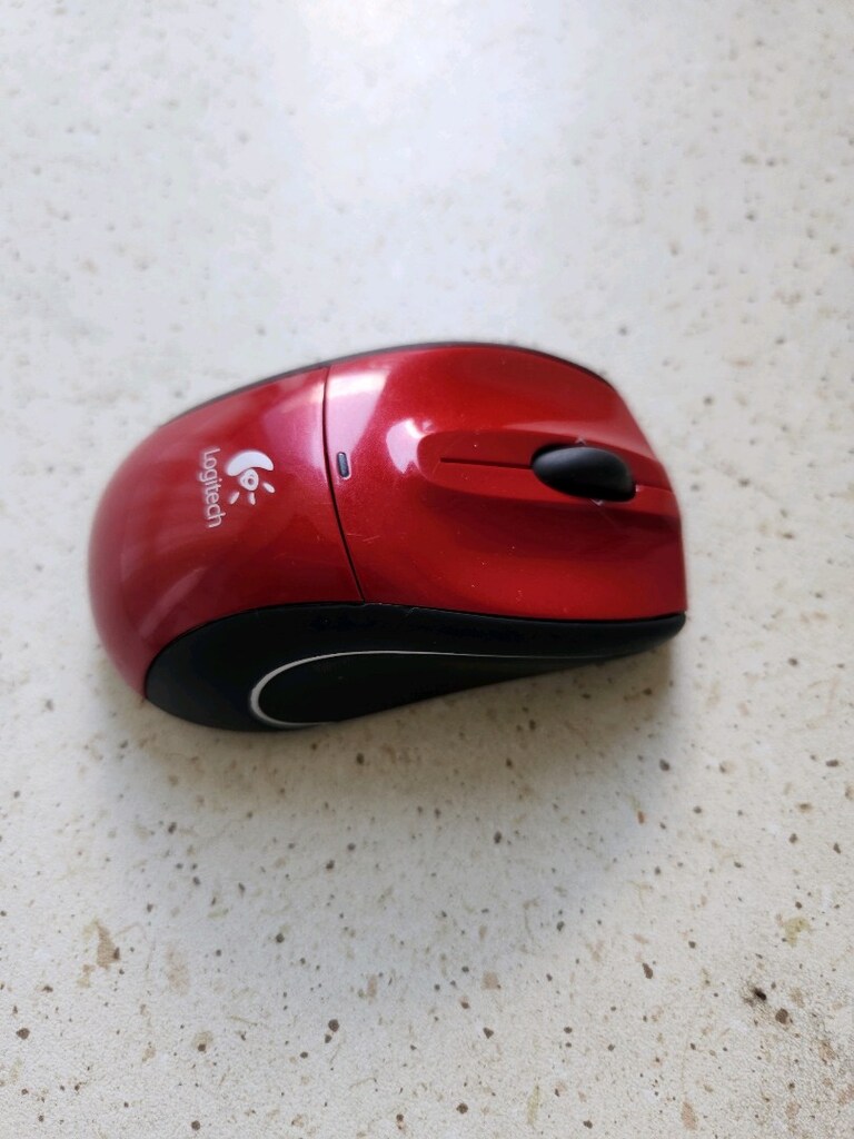 logitech mause - 3