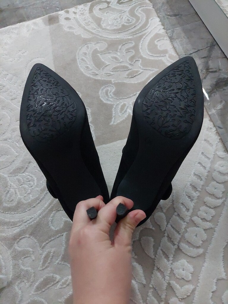 stiletto 37 - 4
