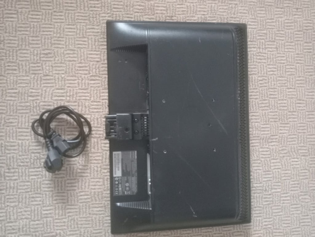 Monitör PHILIPS marka - 3