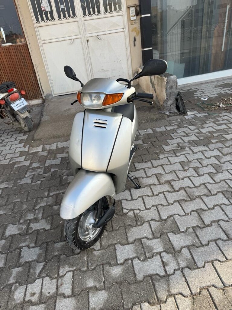 honda activa - 5