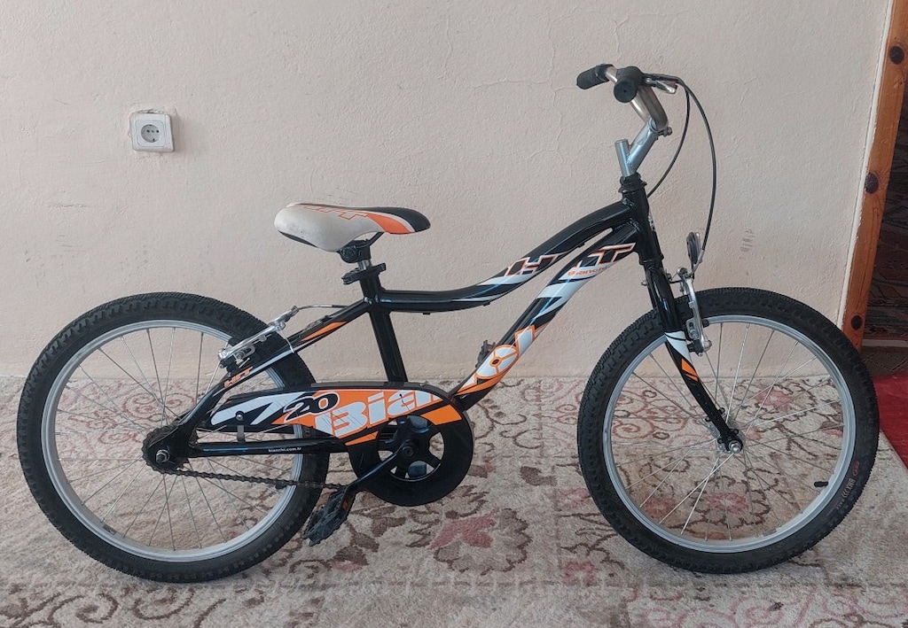 20 JANT BIANCHI ÇOCUK BISIKLETI - 8