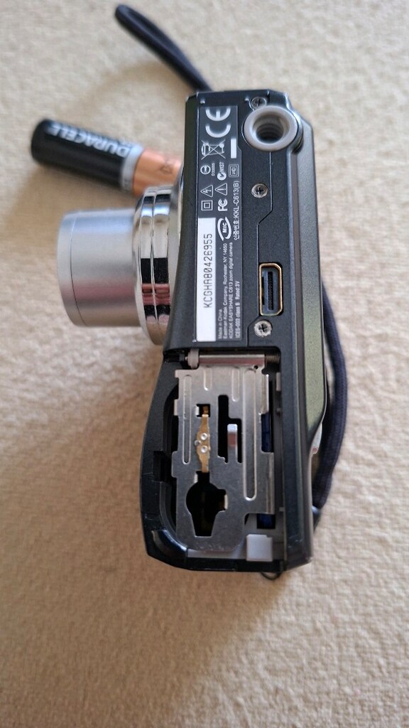 Kodak marka dijital fotoğraf makinası hafıza kart destekli 10.000 tl - 4