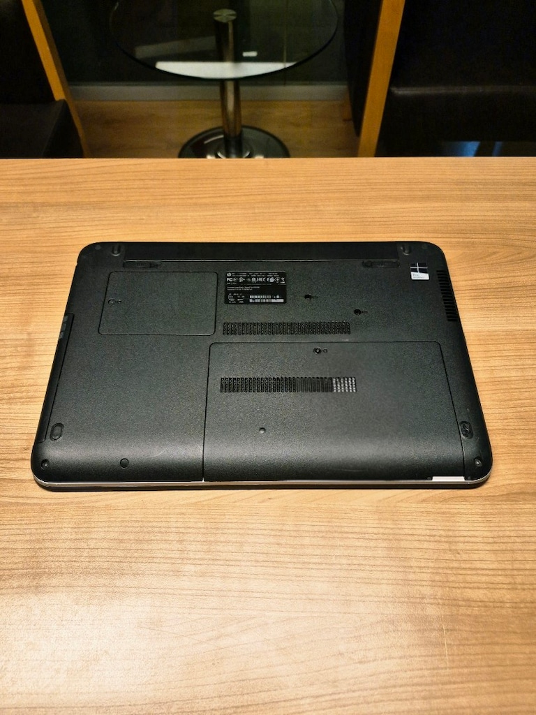 Laptop HP i7 İşlemci 256GB SSD 8GB DDR4 Ram Pili Sağlam - 7