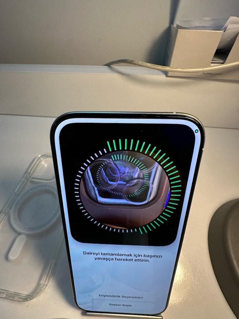İPHONE 16 PRO - 8
