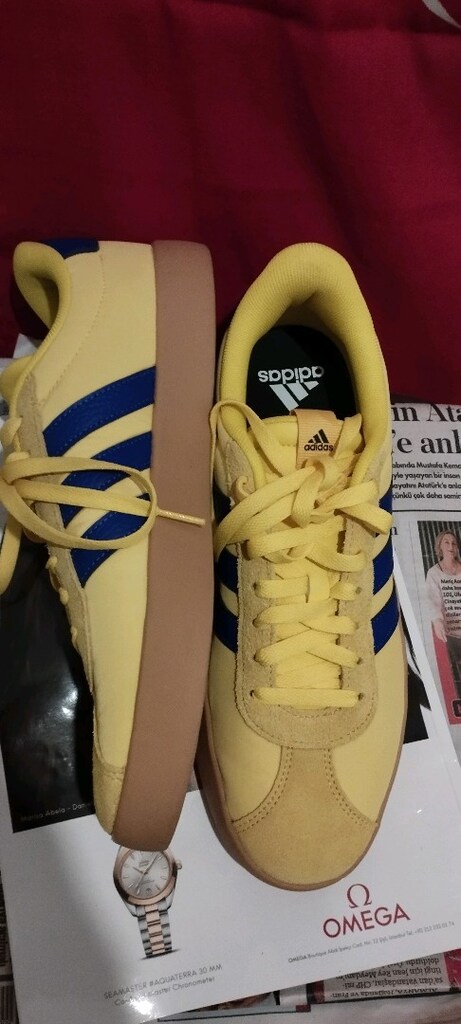 Fener bahceli Adidas Sıfır Orjinal Ayakkabı - 4