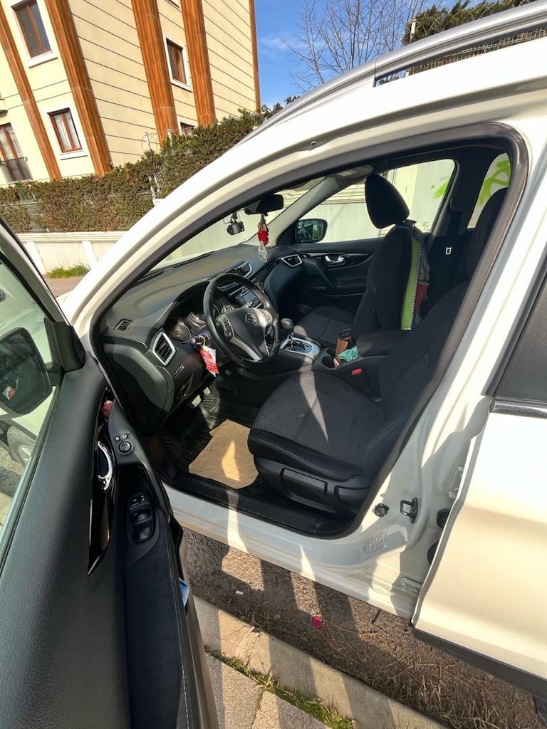 Otomatik Aile aracı Qashqai - 2
