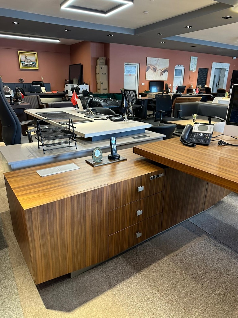 KLAS OFİS ÜSKÜDAR DOVI 300x105 MASİF AHŞAP KAPLAMA MAKAM TAKIMI - 8