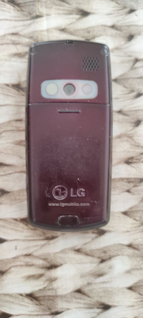 LG KLG KG200 Nostaljik Tuşlu Cep Telefonu – Koleksiyonluk - 2