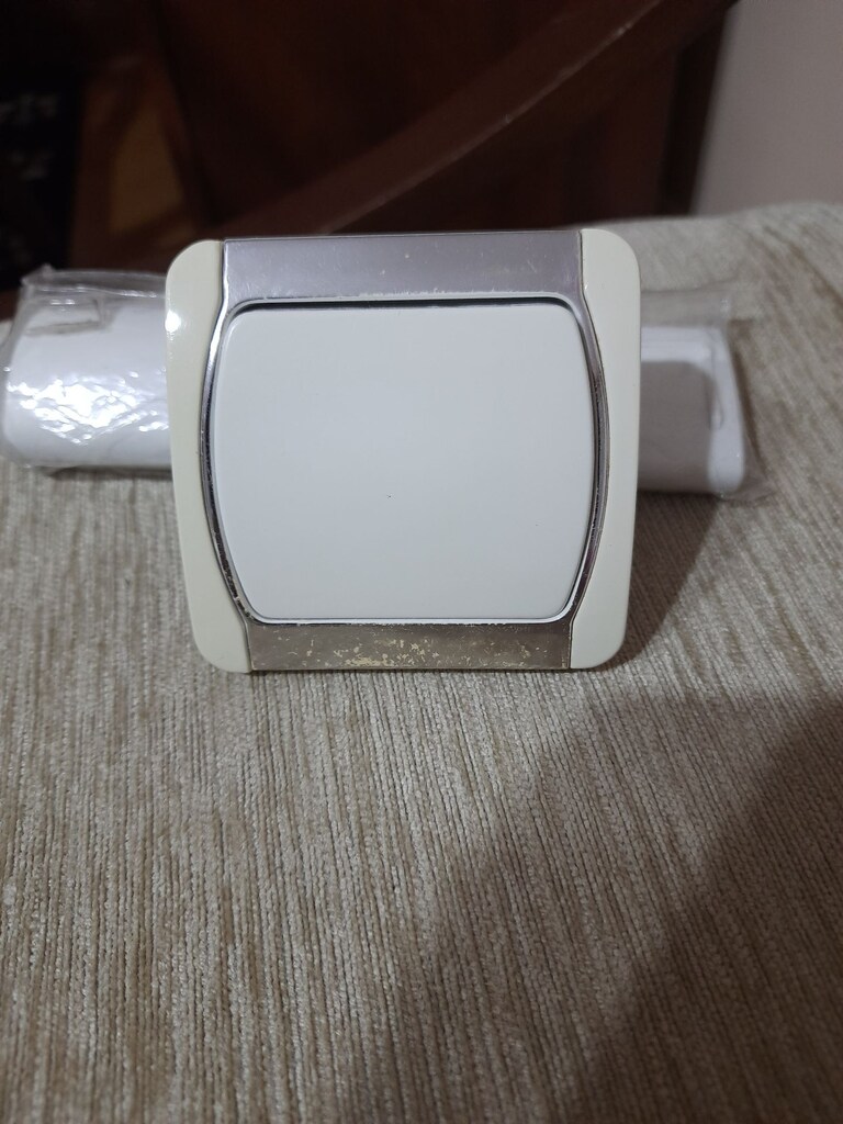 ADET FİYAT:50TL MUHTELİF ANAHTAR PRİZ ZİL OTOMAT ANAHTARI - 8