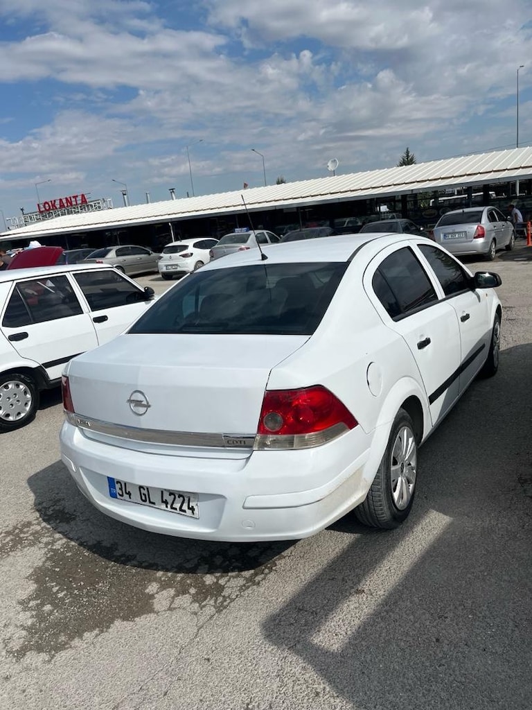 Opel Astra - 11