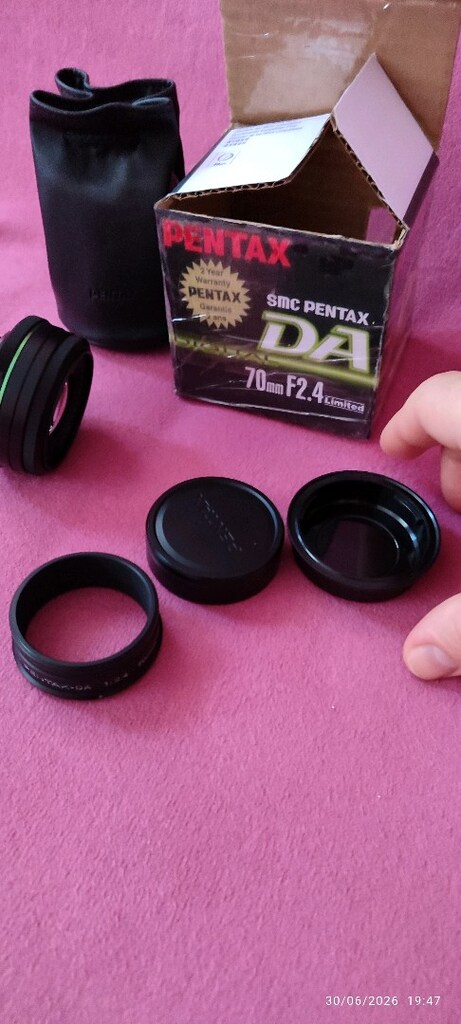 pentax da 70mm f2.4 limited kutulu 25000tl - 7