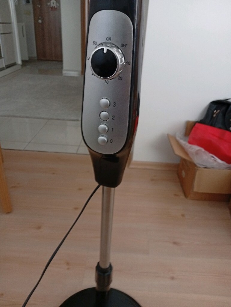 rowell marka fan - 3
