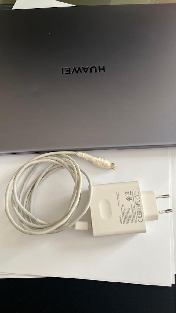 HUAWEİ MATEBOOK D15 AMD RYZEN 5 8GB RAM - 11