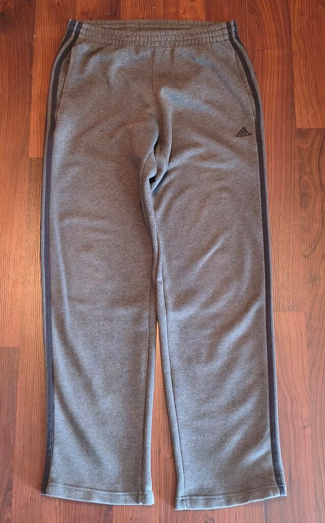 Adidas Essentials 3-Stripes eşofman altı - 2