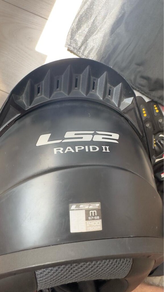 Ls2 kask M beden sıfır ayarında - 6