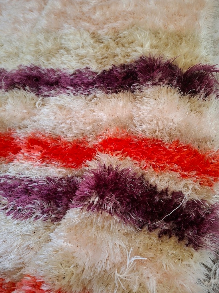 El Örgüsü Peluş Halı - 2