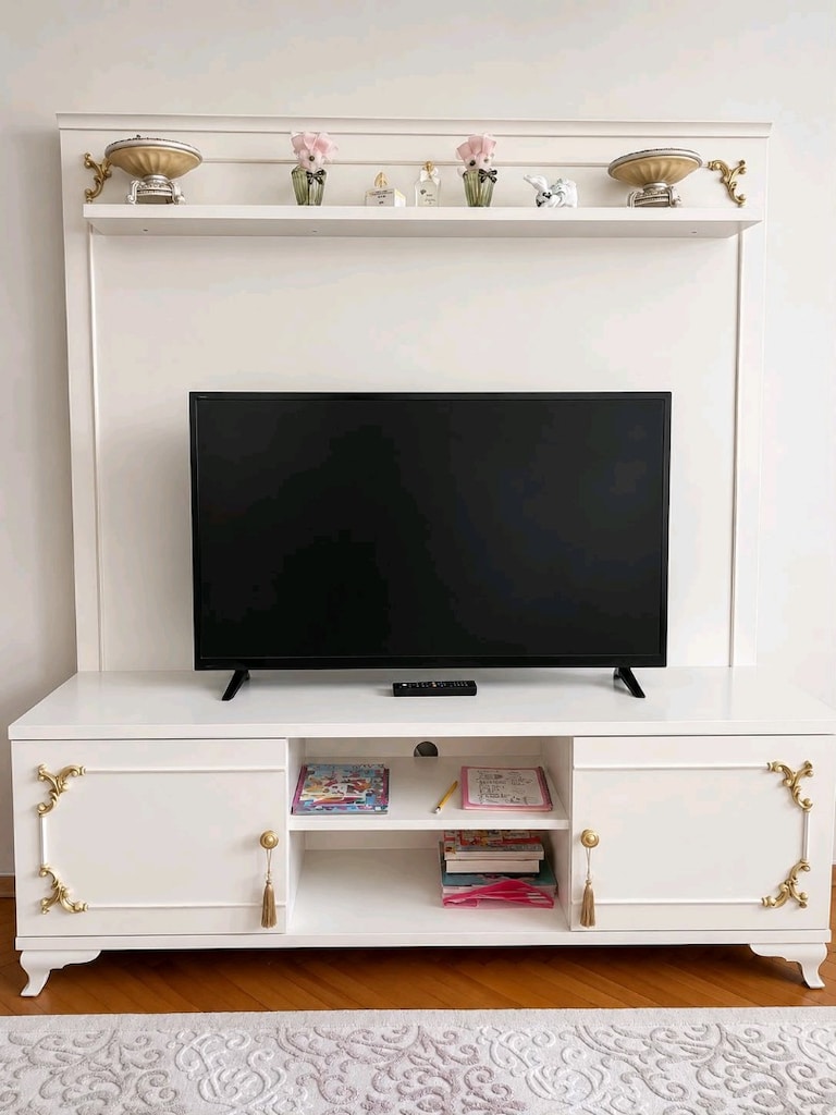 TV Ünitesi