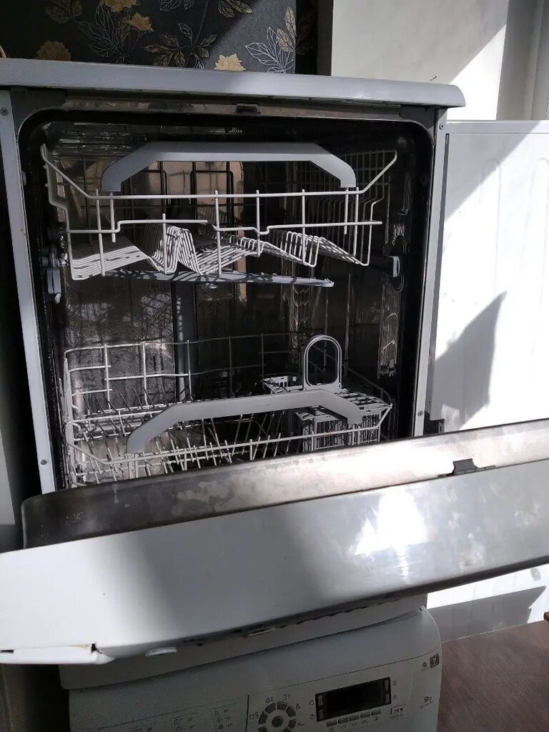 8 programlı Ariston bulaşık Makinesi - 2