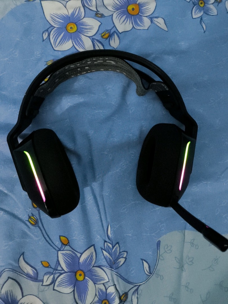 tertemiz Logitech g733 satılık/takaslik - 2