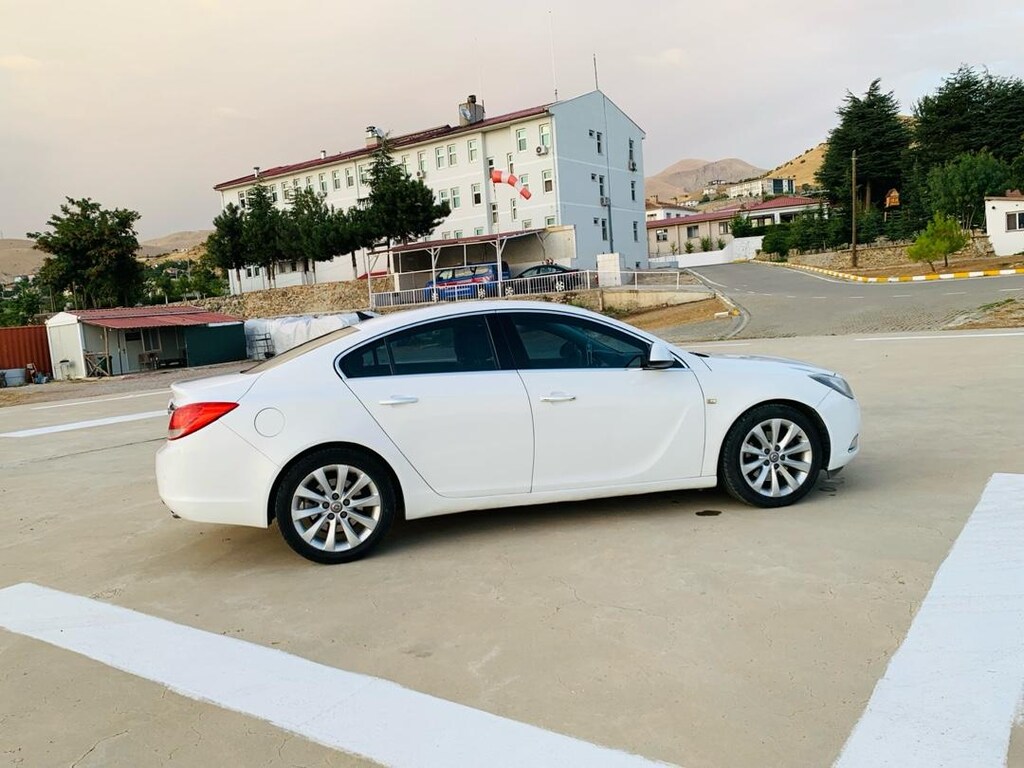 ALMAN TANKIM SATIŞTA OPEL İNSİGNİA 2010 MODEL - 6