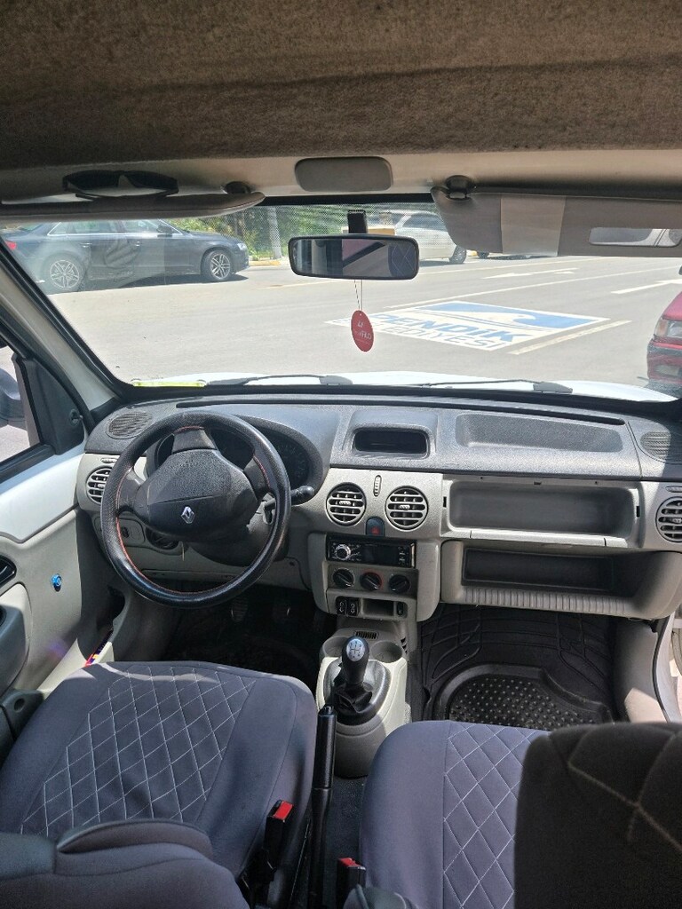 2010 KANGO 1.5 DİZEL MOTOR MEKANİK SIFIR 2+2KOLTUKLU CAMLI - 6