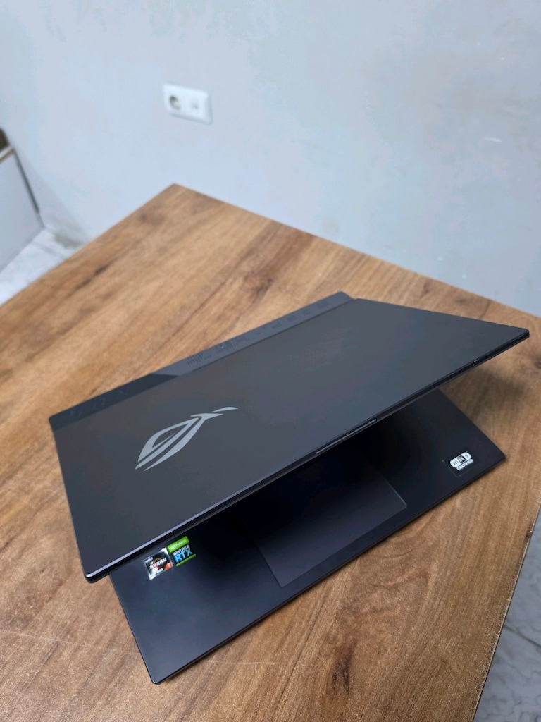 Asus Rog Strix Gaming Laptop Rtx3050 - 4