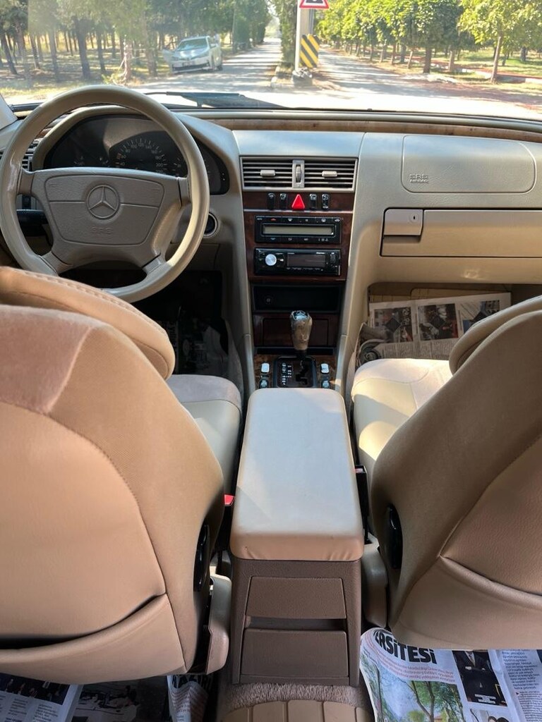 99 C200 Değişensiz + Sunroof + Limitör + Digital klima + Otomatik - 12